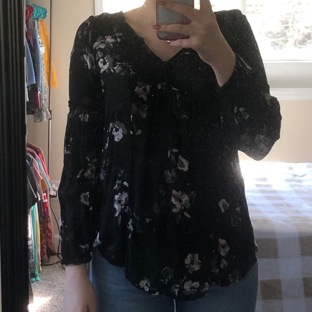 Black floral blouse / top